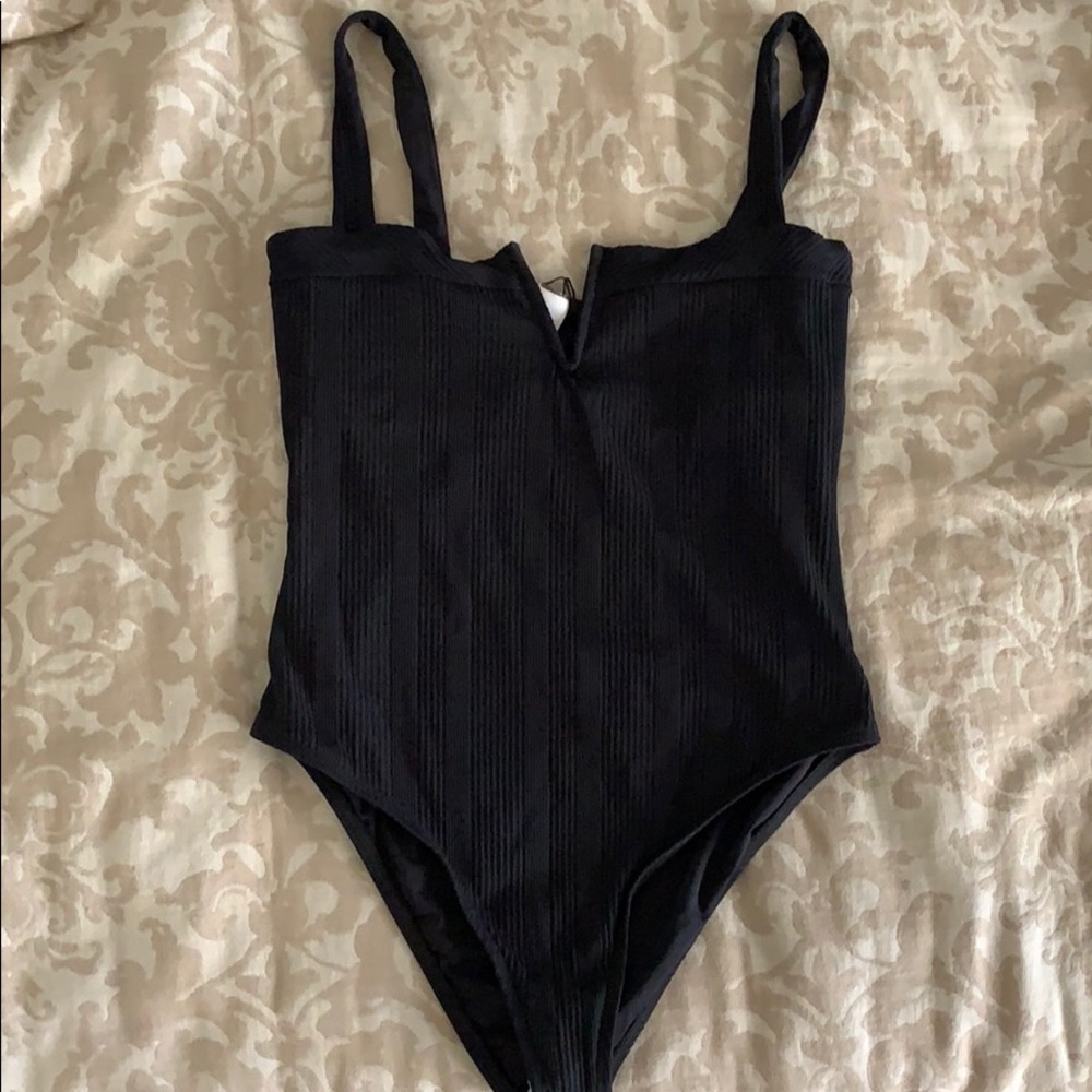 NEW L space Cha Cha v notch, 12